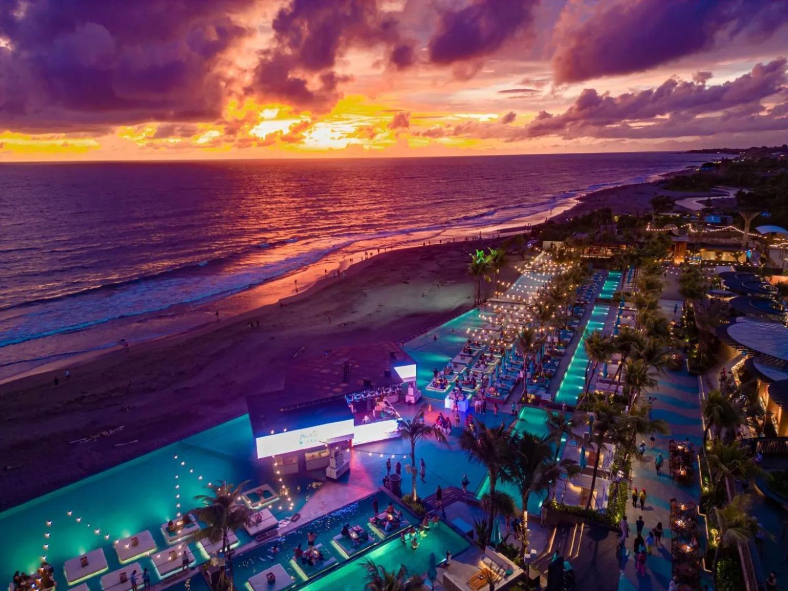 Villa Kaira Estate Canggu Buitenkant foto