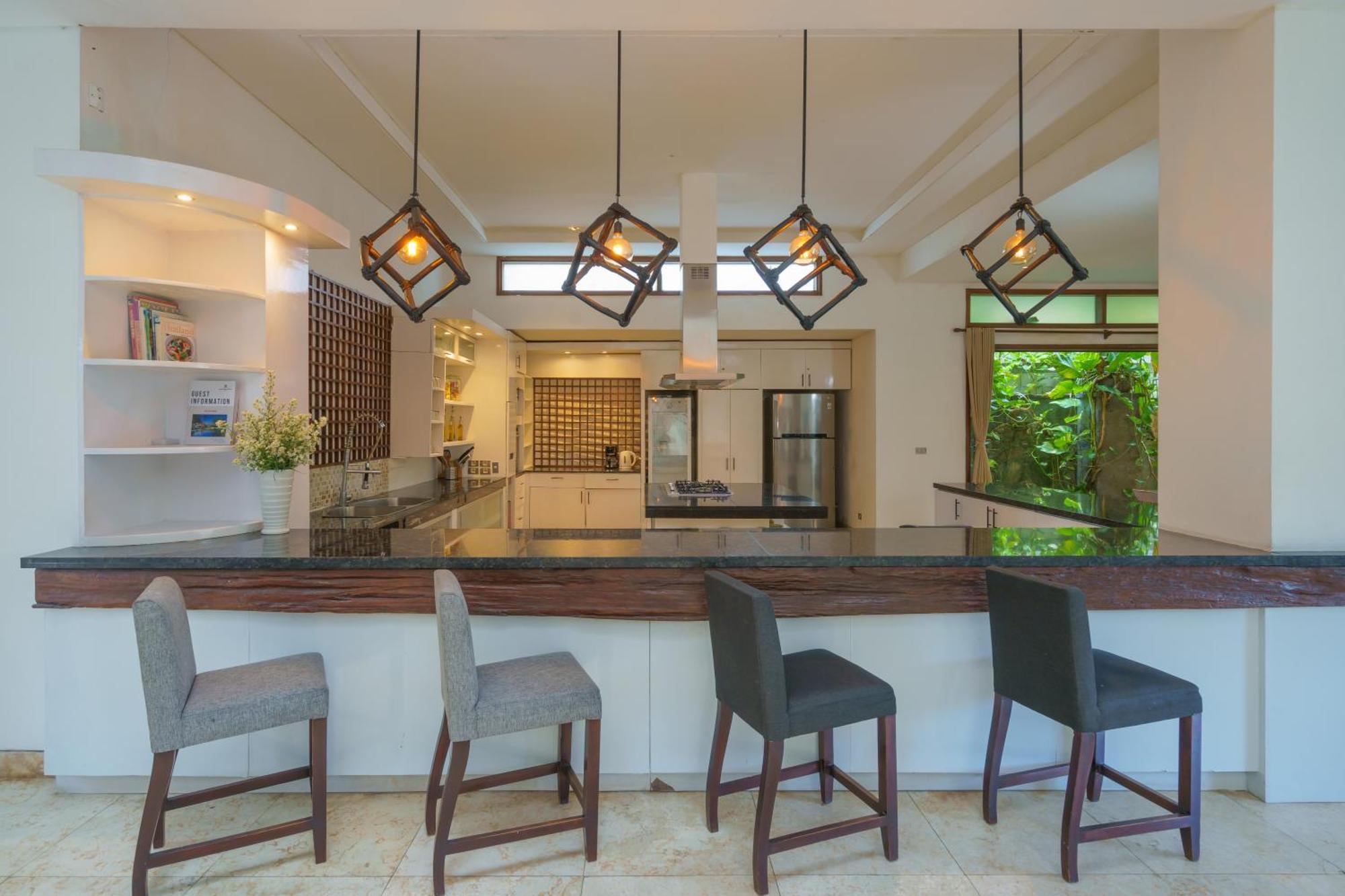 Villa Kaira Estate Canggu Buitenkant foto
