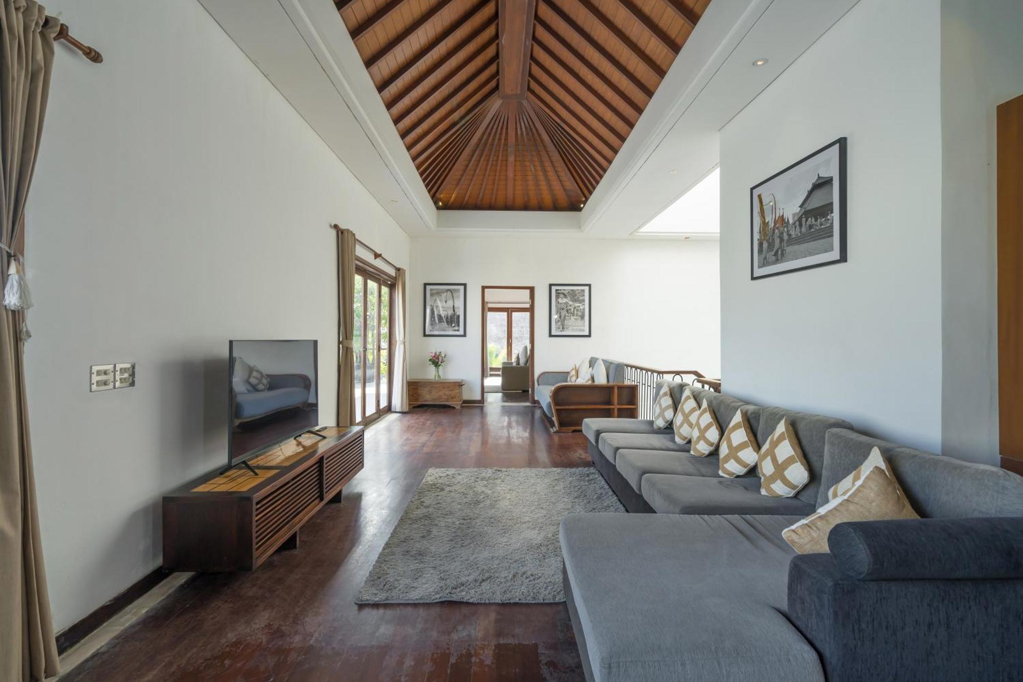 Villa Kaira Estate Canggu Buitenkant foto