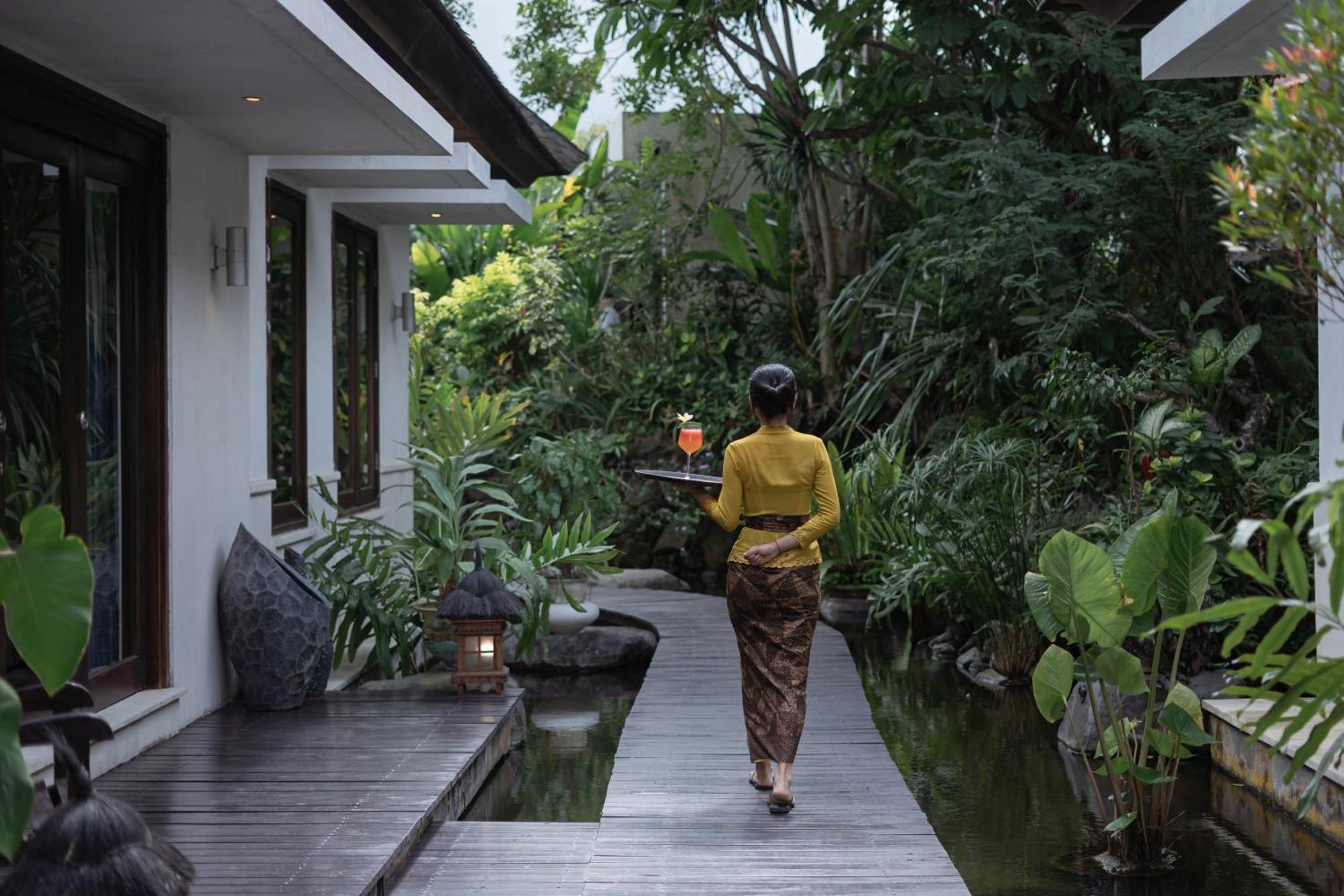 Villa Kaira Estate Canggu Buitenkant foto
