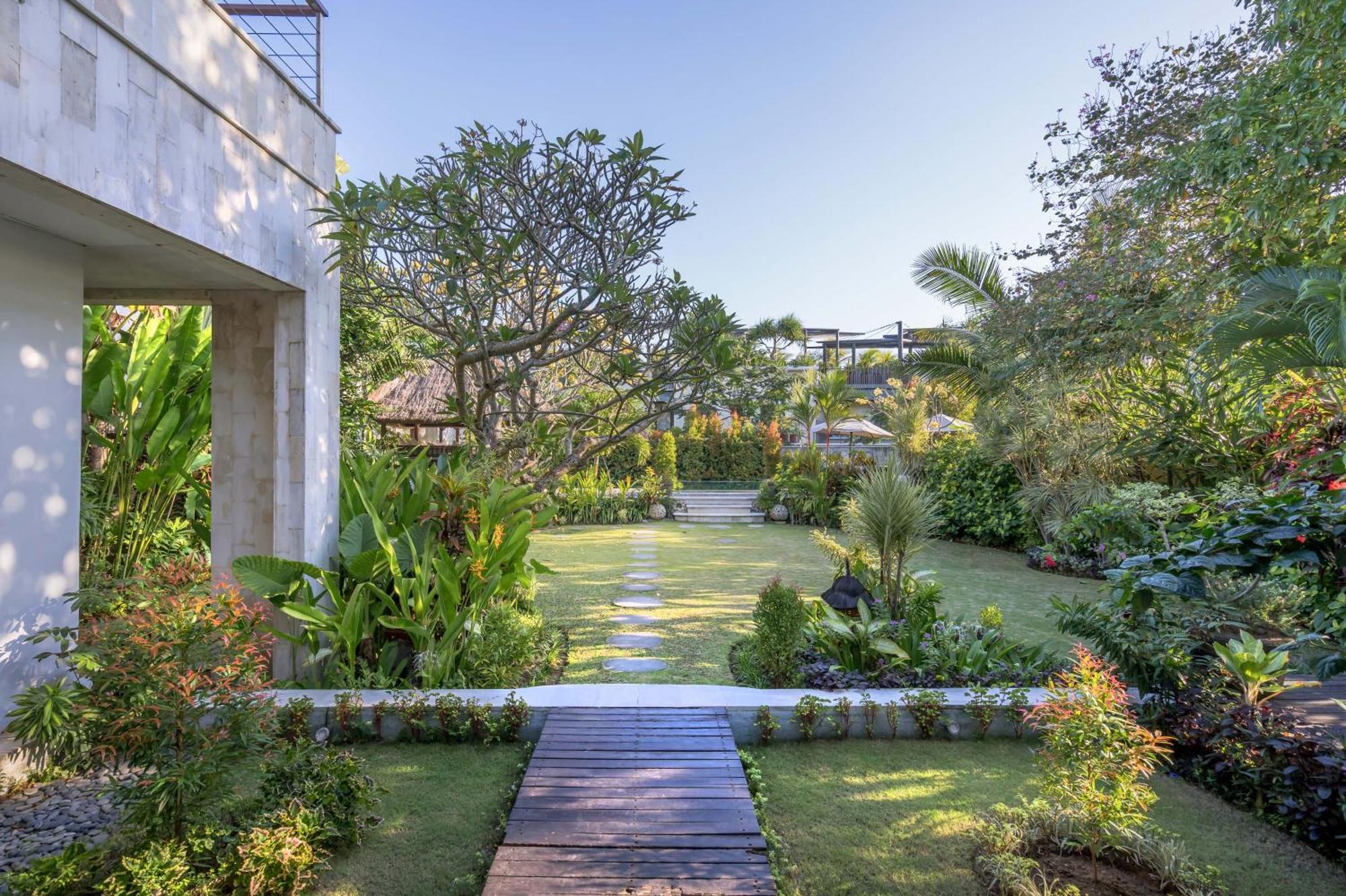 Villa Kaira Estate Canggu Buitenkant foto