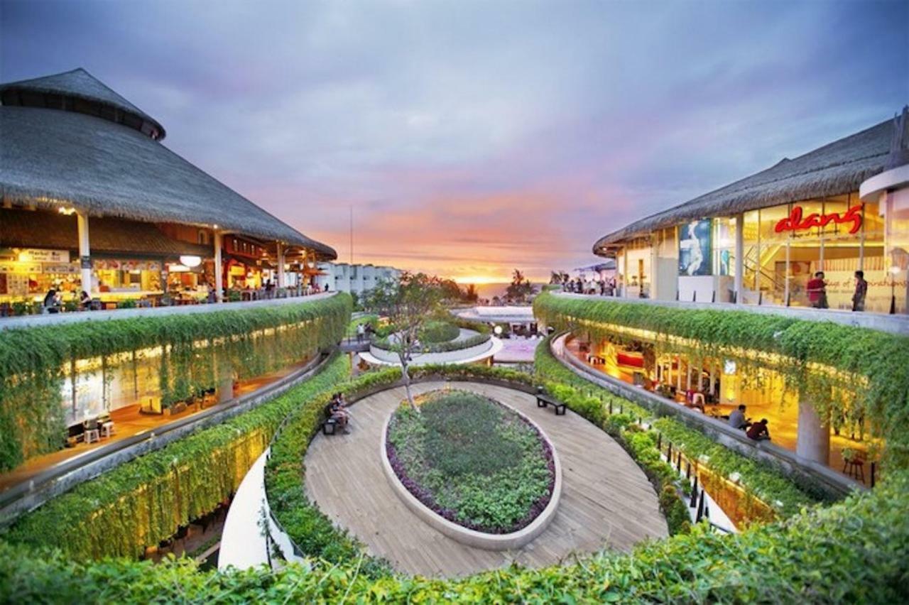 Villa Kaira Estate Canggu Buitenkant foto